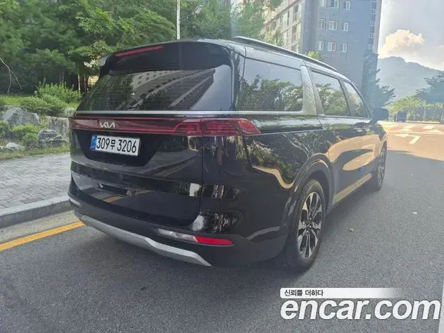 Kia Carnival 2022 — Şəkil 3/19