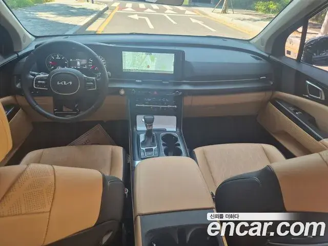 Kia Carnival 2022 — Şəkil 13/19