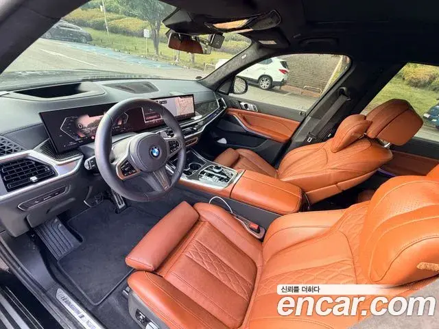 BMW X7 2025 — Фото 19/20