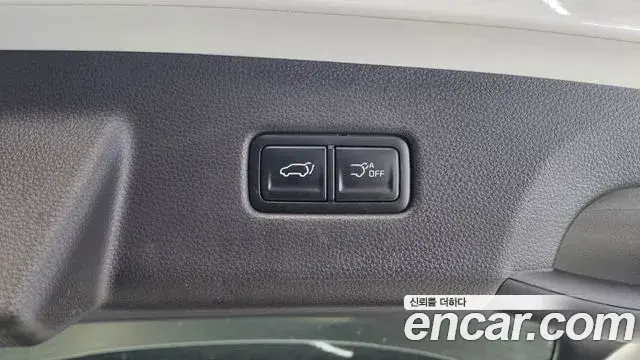 Kia Carnival 2024 — Photo 17/20