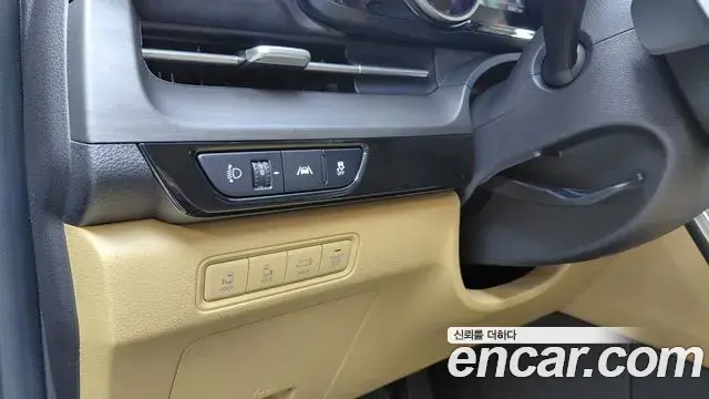 Kia Carnival 2021 — Photo 12/20