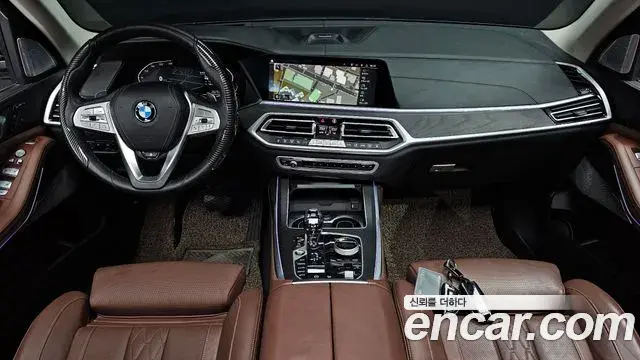 BMW X7 2021 — Фото 7/20