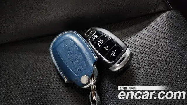 Hyundai Veloster 2019 — Фото 16/20