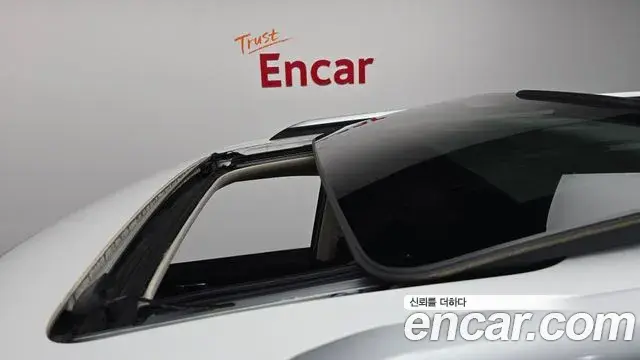 Kia Carnival 2020 — Photo 19/20