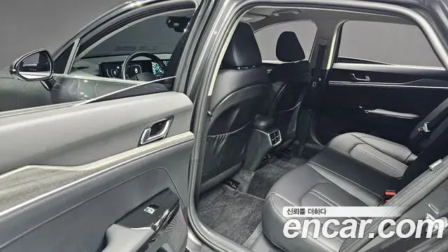 Kia K5 2025 — Şəkil 2/31