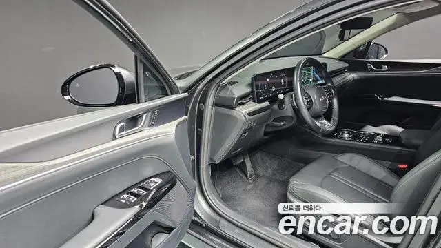 Kia K5 2025 — Şəkil 4/31