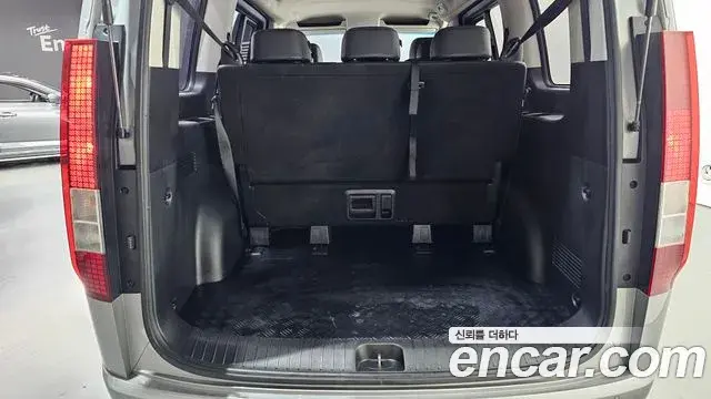 Hyundai Staria 2021 — Фото 20/20