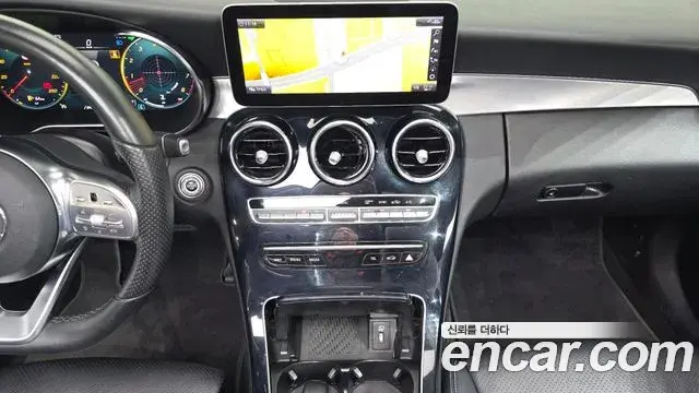 Mercedes-Benz C-Class 2020 — Фото 11/20