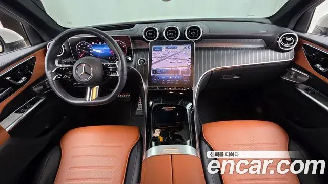 Mercedes-Benz GLC-Class 2024 — Photo 7/20