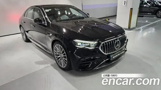 Mercedes-Benz E-Class 2026 — Photo 1/20