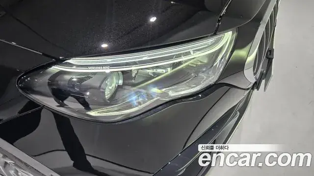 Mercedes-Benz E-Class 2026 — Photo 12/20