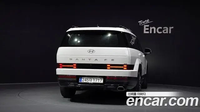 Hyundai Santa Fe 2024 — Photo 3/20