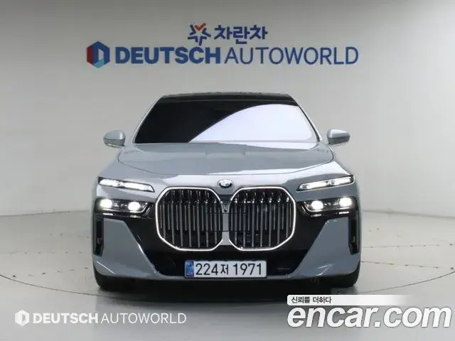 BMW 7 Series 2025 — Photo 4/20
