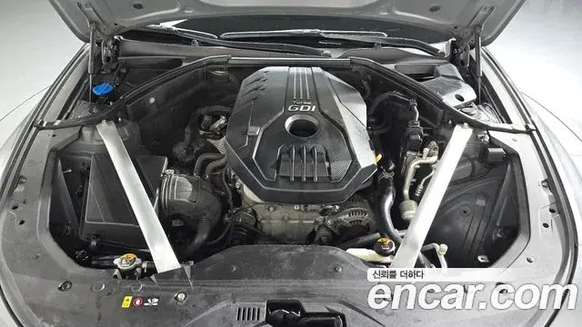 Genesis G70 2018 — Photo 1/20