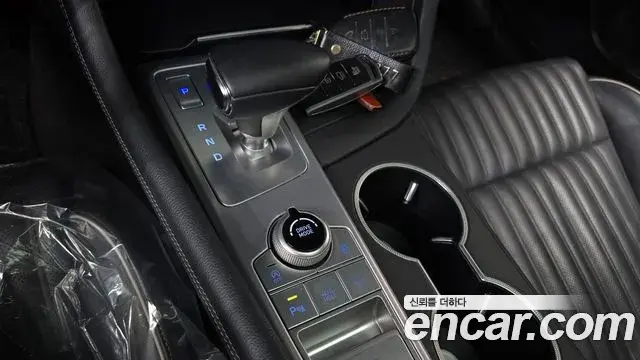 Genesis G70 2018 — Photo 19/20