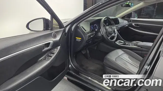 Hyundai Sonata 2019 — Фото 10/20