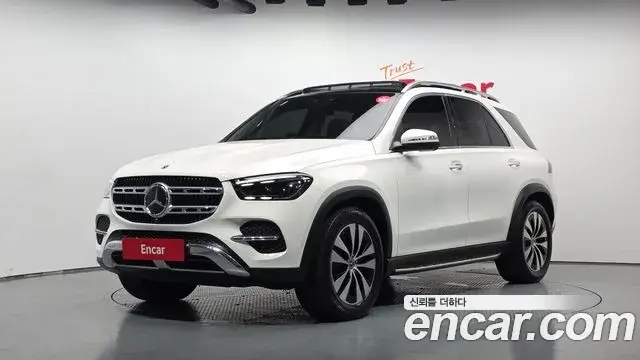 Mercedes-Benz GLE-Class 2024 — Фото 20/20
