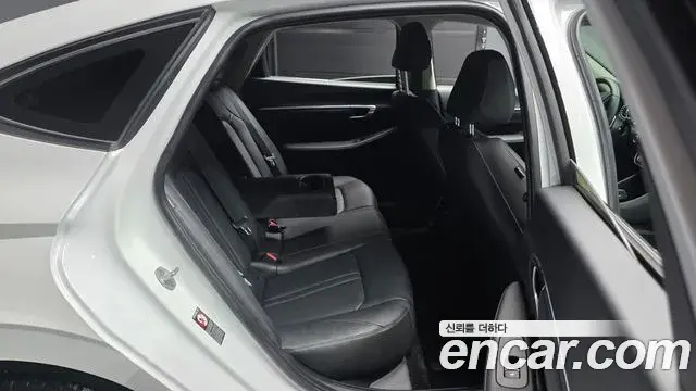 Hyundai Sonata 2022 — Фото 12/20