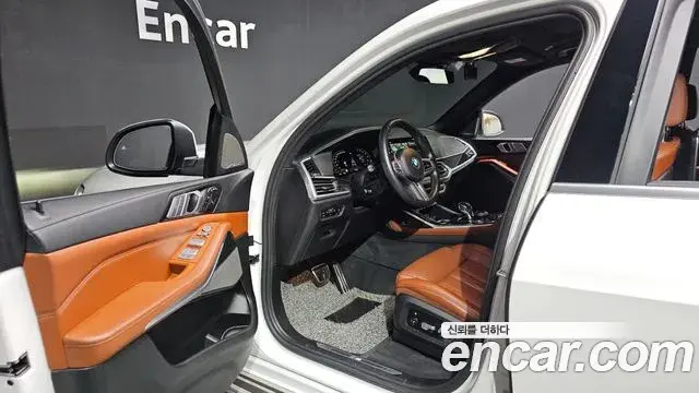 BMW X7 2022 — Şəkil 10/20