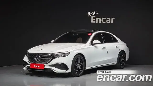 Mercedes-Benz E-Class, 2026