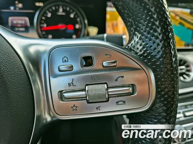 Mercedes-Benz E-Class 2019 — Фото 18/20