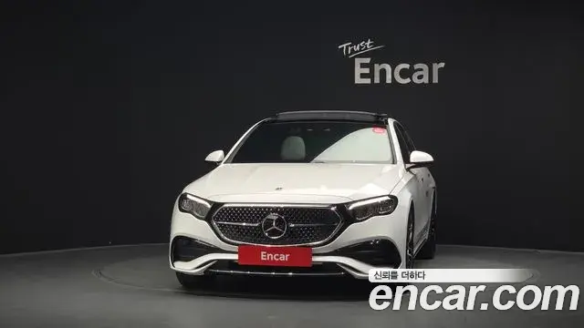 Mercedes-Benz E-Class 2026 — Photo 3/20