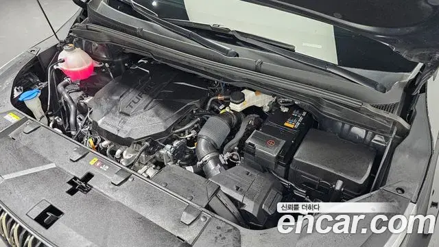 Kia Carnival 2022 — Фото 6/20