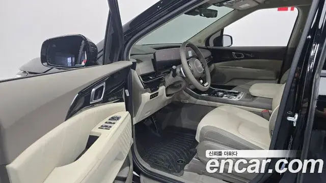 Kia Carnival 2024 — Şəkil 10/20