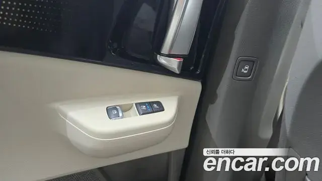 Kia Carnival 2024 — Şəkil 19/20
