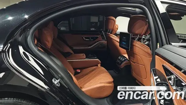 Mercedes-Benz S-Class 2023 — Şəkil 25/43