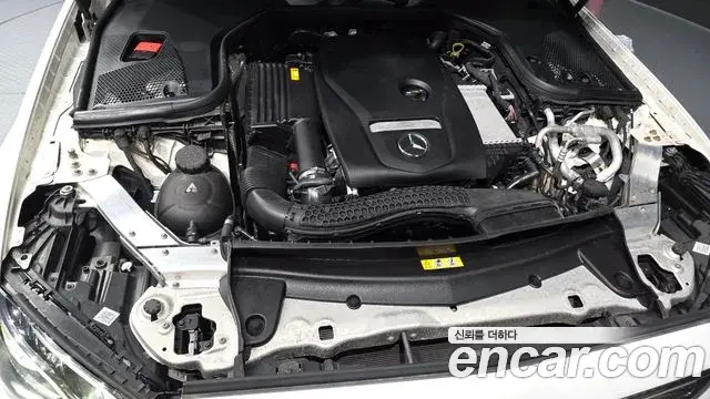 Mercedes-Benz E-Class 2019 — Фото 6/20