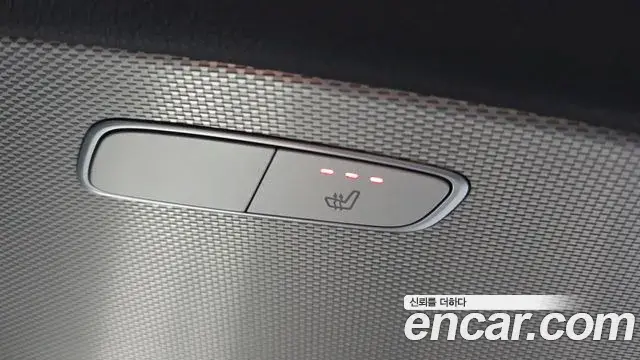 Mercedes-Benz E-Class 2019 — Фото 19/20