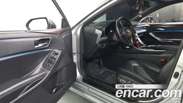 Toyota Avalon 2020 — Şəkil 18/31