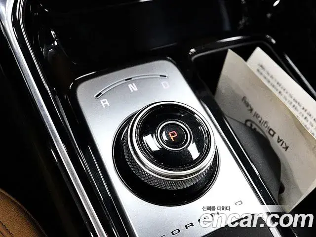 Kia Sorento 2020 — Photo 6/20