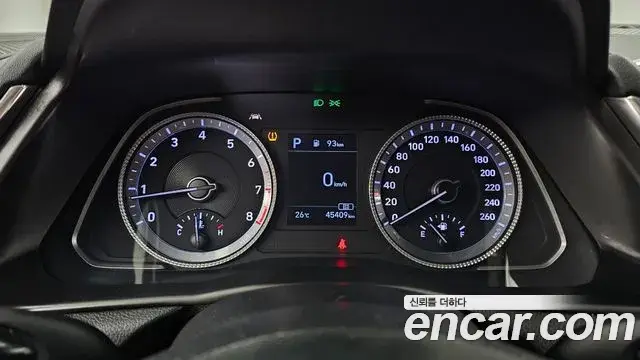 Hyundai Sonata 2019 — Фото 6/20