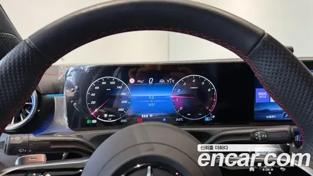 Mercedes-Benz CLA-Class 2026 — Фото 12/20