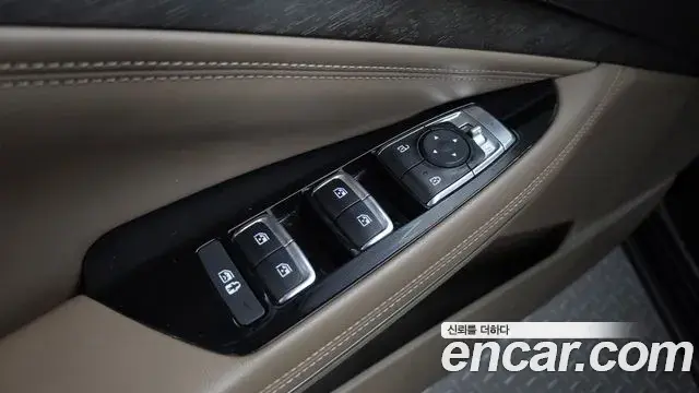 Kia K8 2024 — Photo 11/46