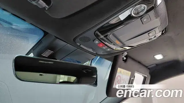 Kia K8 2022 — Şəkil 18/20
