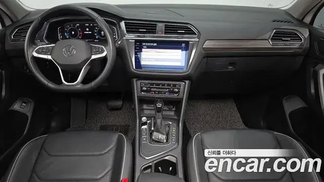 Volkswagen Tiguan Allspace 2023 — Фото 7/20