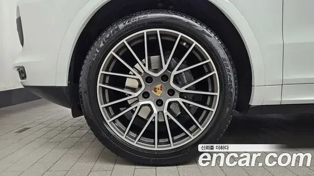 Porsche Cayenne 2021 — Şəkil 4/20