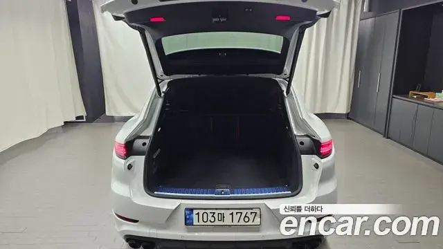 Porsche Cayenne 2021 — Şəkil 18/20