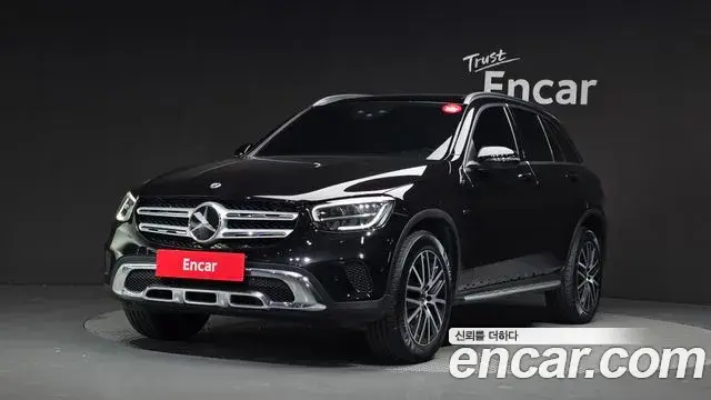 Mercedes-Benz GLC-Class 2020 — Photo 1/20