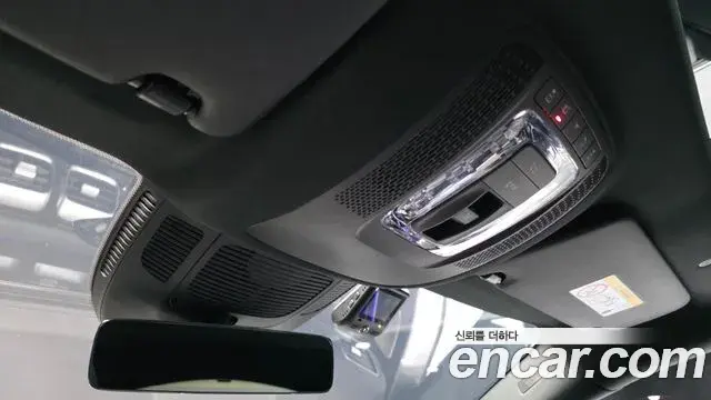 Mercedes-Benz GLE-Class 2023 — Фото 20/20