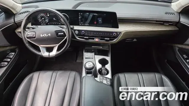 Kia K8 2021 — Photo 7/20