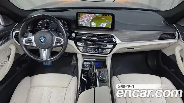 BMW 5 Series 2021 — Photo 6/20