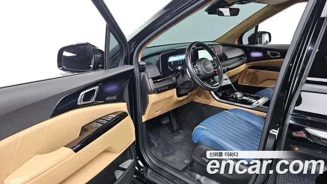 Kia Carnival 2023 — Фото 10/20