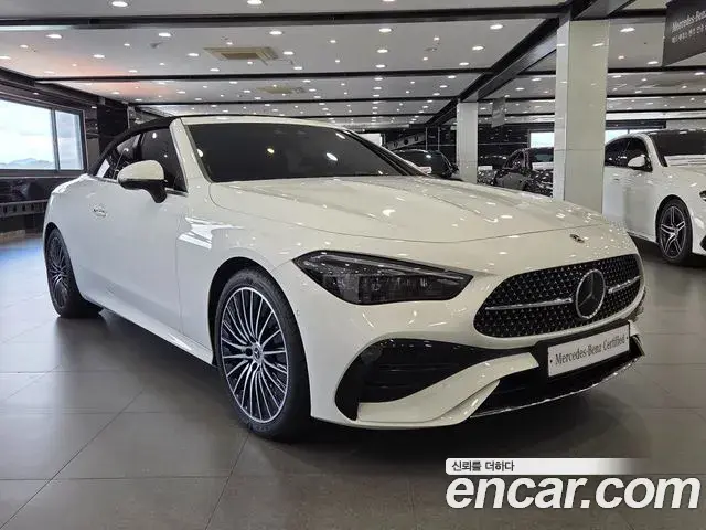 Mercedes-Benz CLE-Class 2025 — Photo 3/19