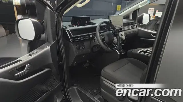 Hyundai Staria 2026 — Photo 10/20