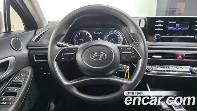 Hyundai Sonata 2022 — Фото 13/20