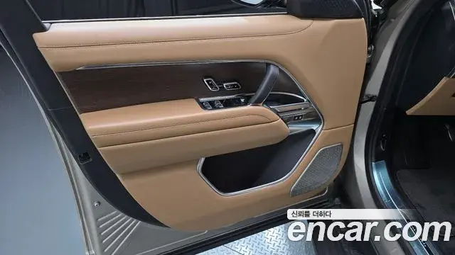 Land Rover Range Rover 2023 — Şəkil 30/30